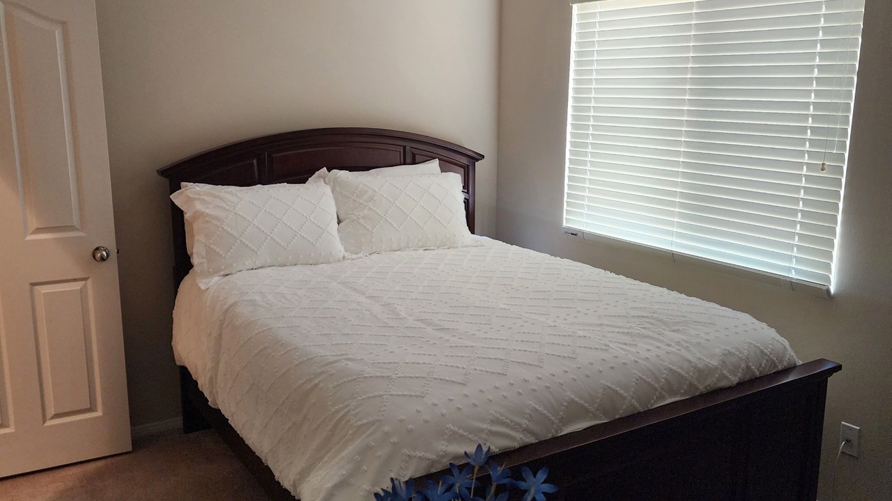 Photo of Bedroom in Desert Hot Springs