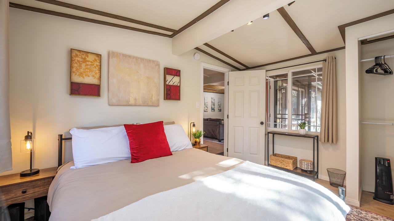 Photo of Bedroom in Sugarloaf