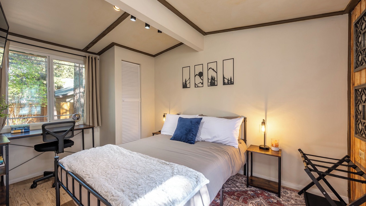 Photo of Bedroom in Sugarloaf