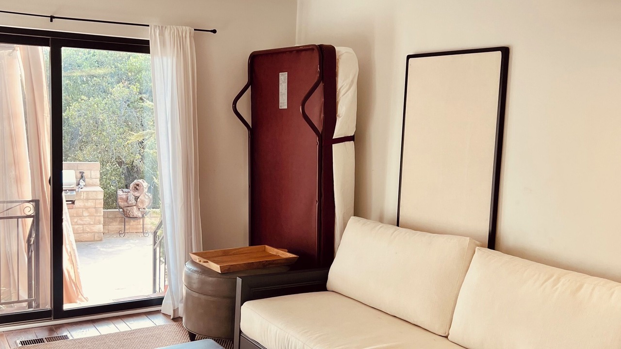 Photo of Livingroom in Meiners Oaks