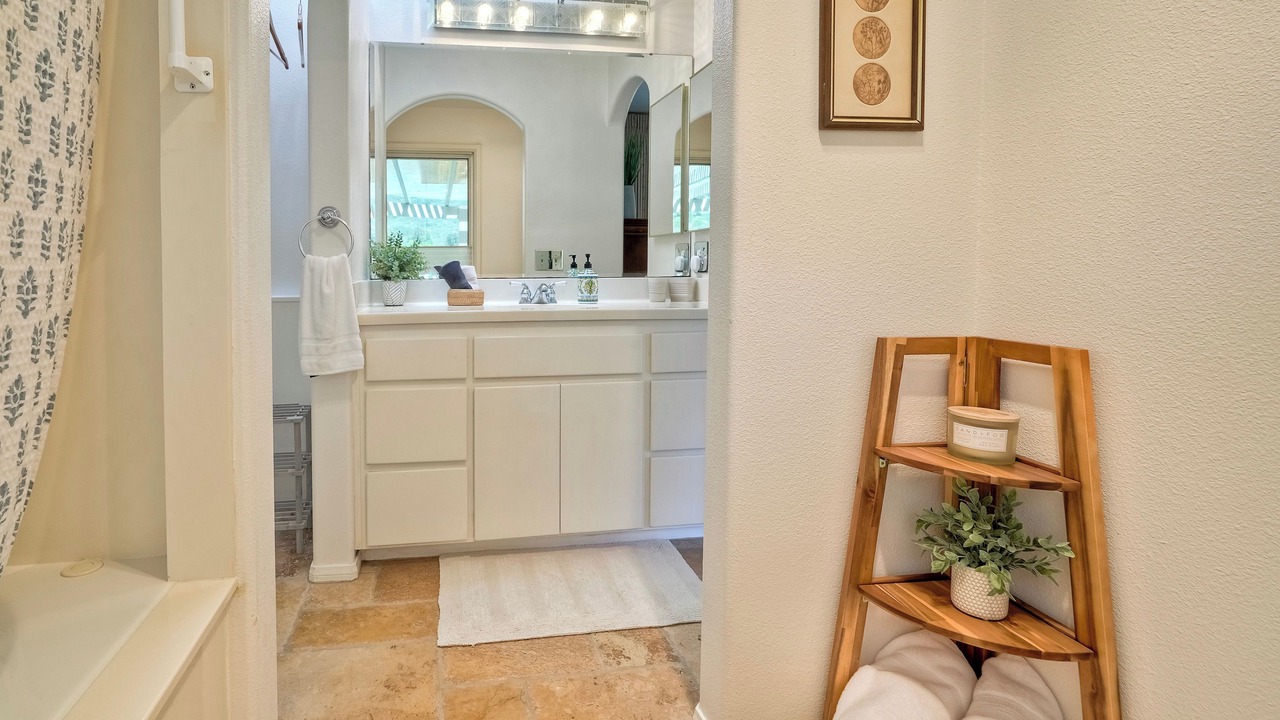 Photo of Bathroom in Lake San Marcos