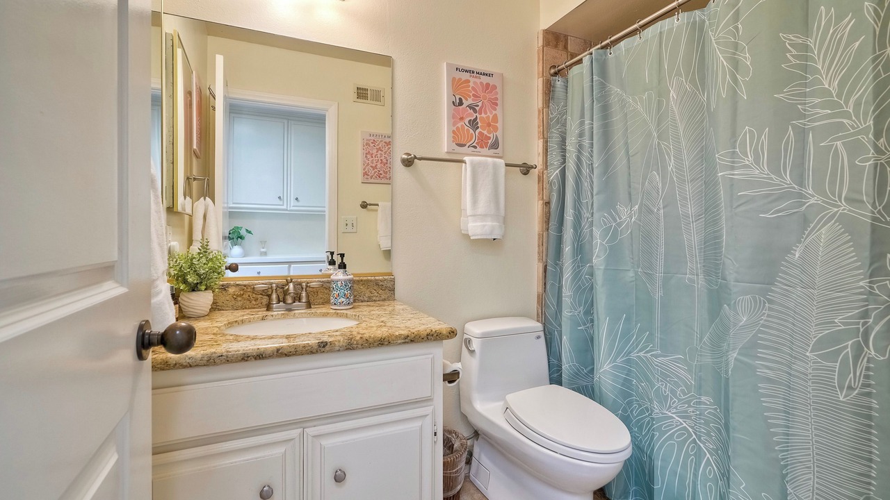 Photo of Bathroom in Lake San Marcos