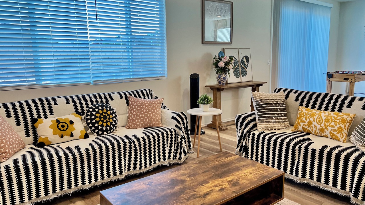 Photo of Livingroom in Victorville