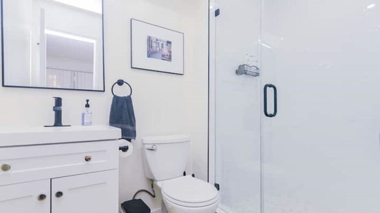 Photo of Bathroom in Huntington Beach