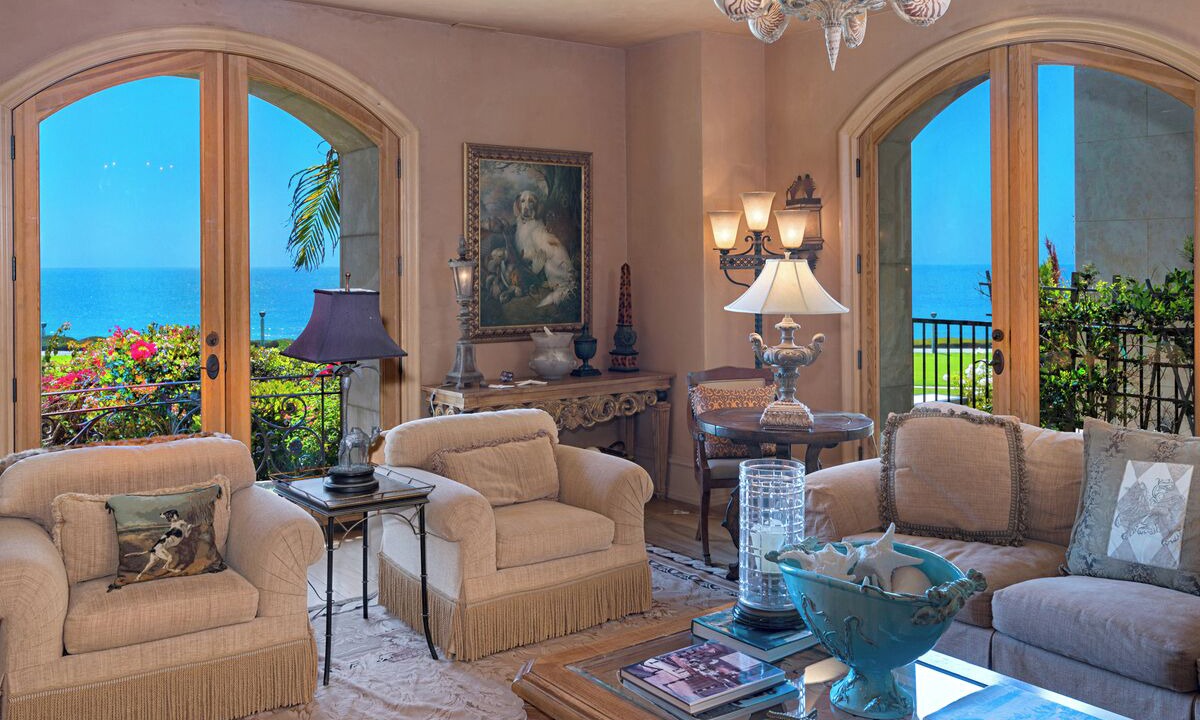 Photo of Livingroom in Monarch Beach