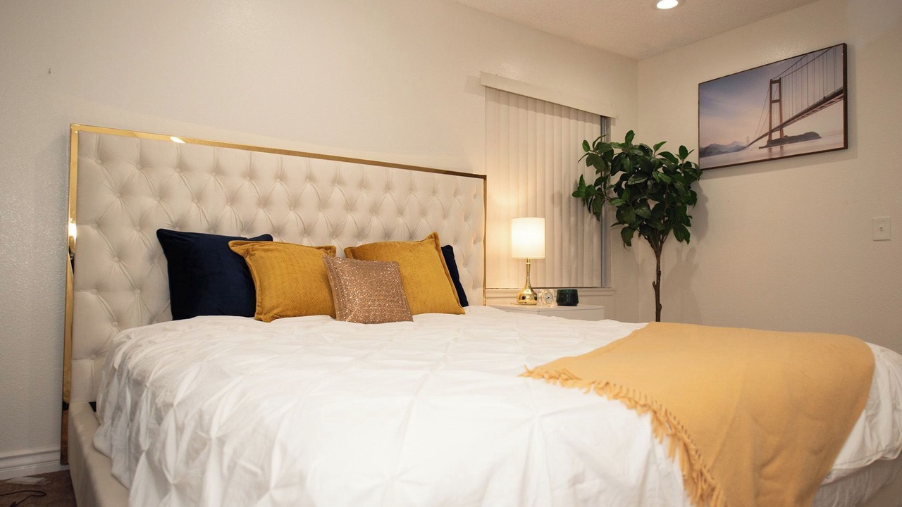 Photo of Bedroom in Santa Ana