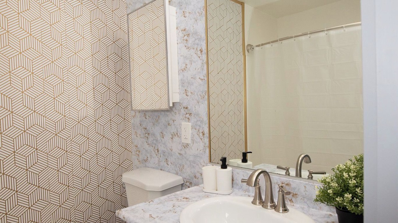 Photo of Bathroom in Santa Ana