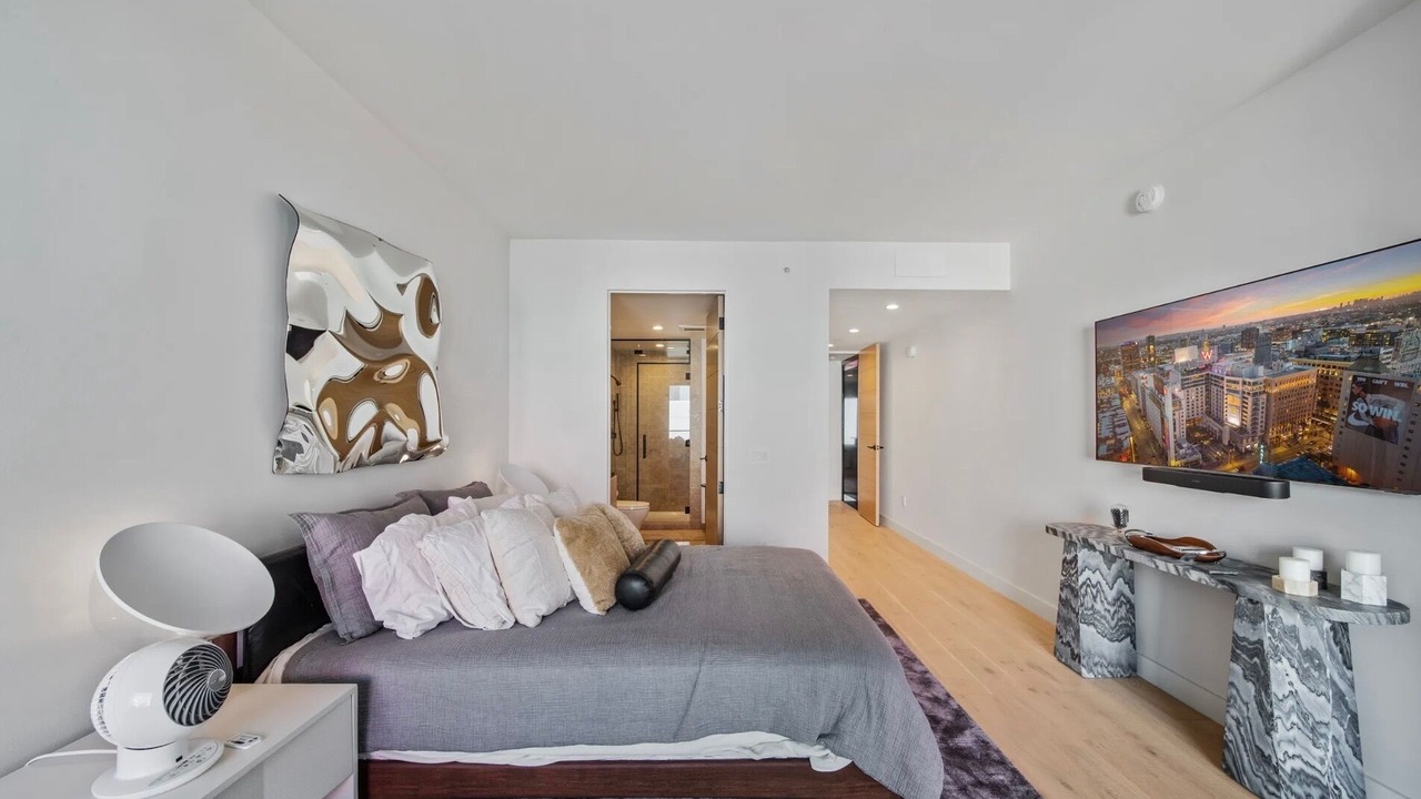 Photo of Bedroom in Hollywood