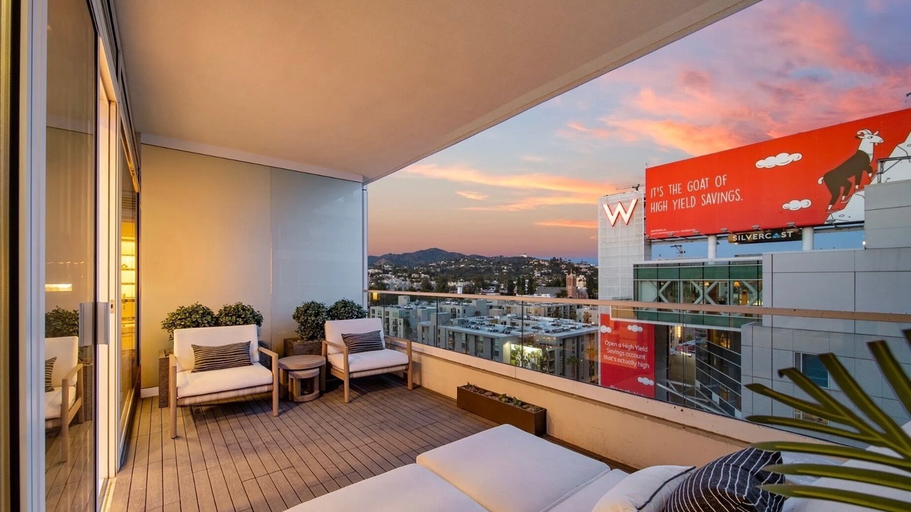Photo of Patio Balcony in Hollywood