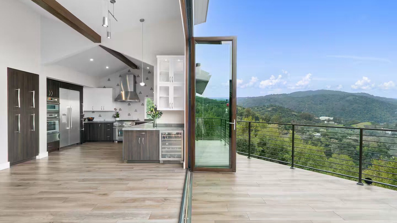 Photo of Patio Balcony in Los Gatos