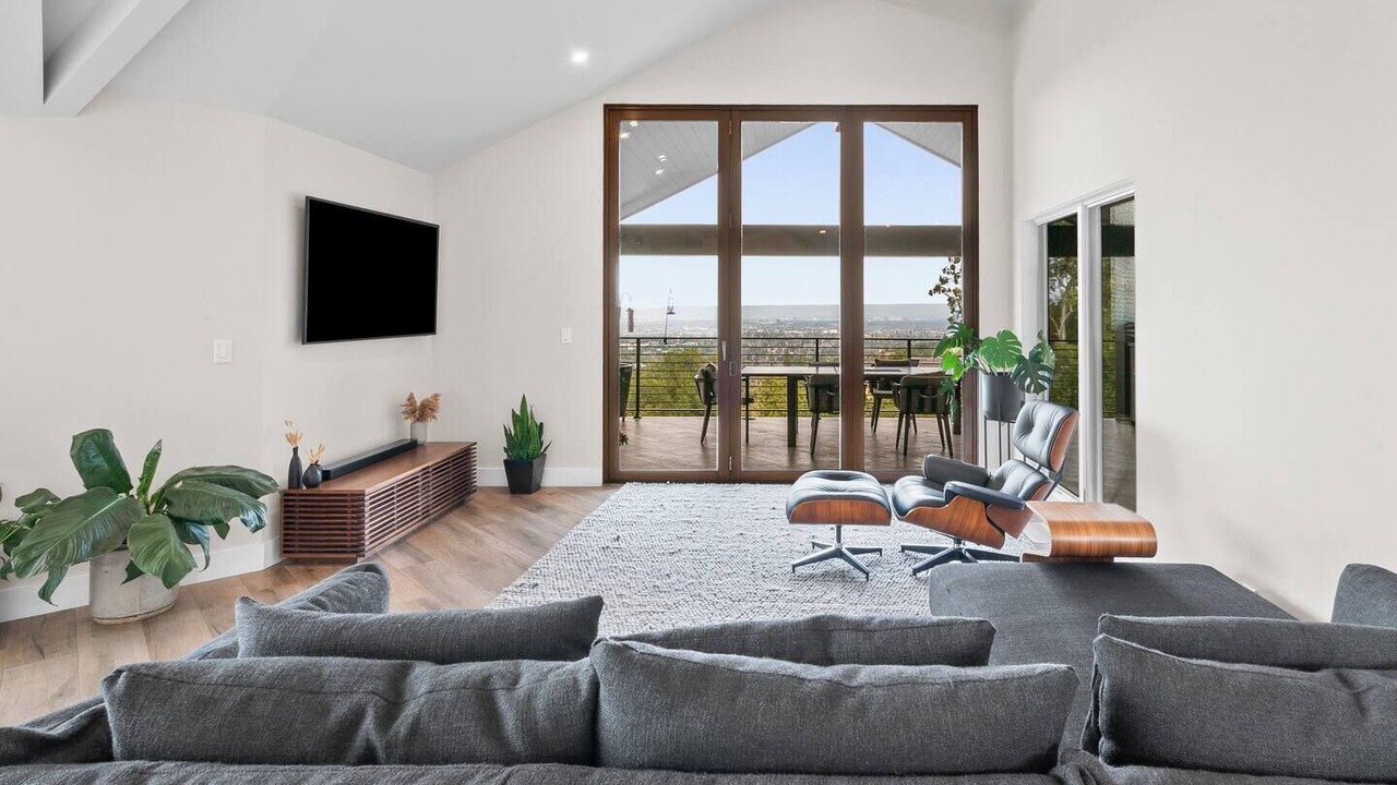 Photo of Livingroom in Los Gatos