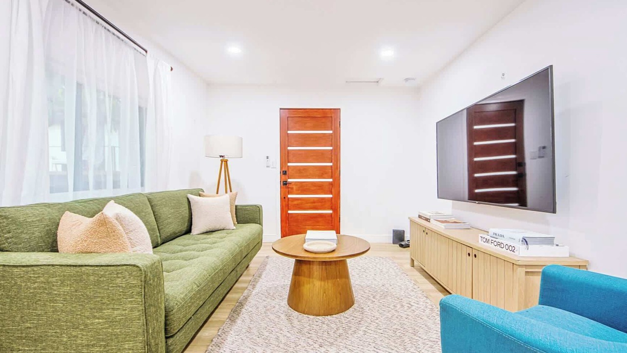 Photo of Livingroom in Los Feliz