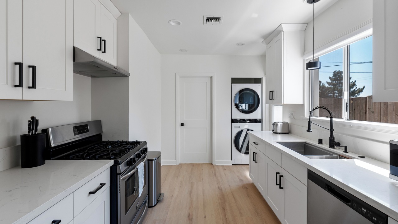 Photo of Kitchen in La Crescenta