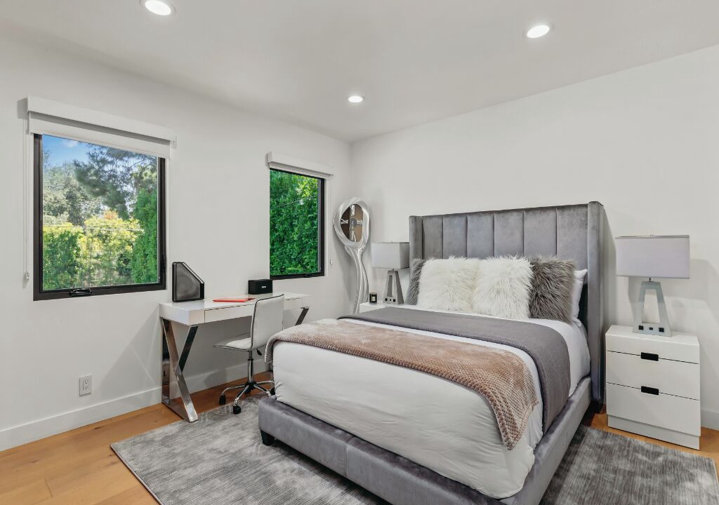 Photo of Bedroom in Encino