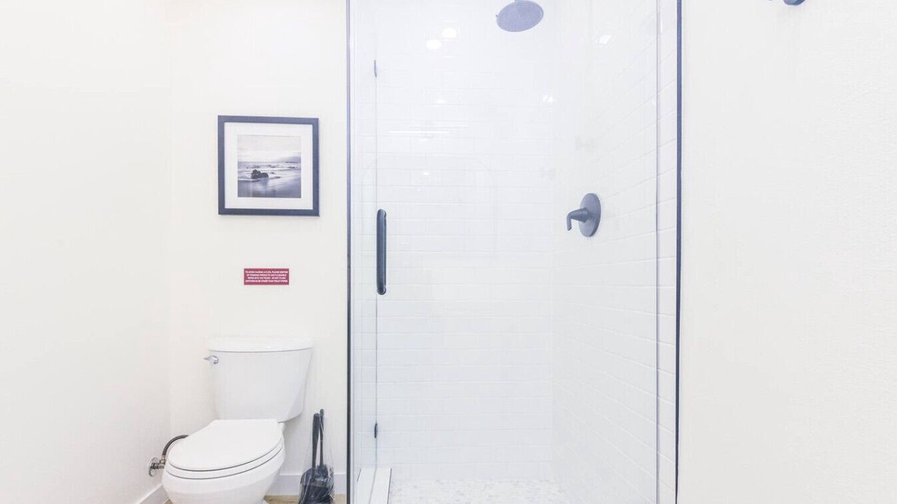 Photo of Bathroom in Huntington Beach