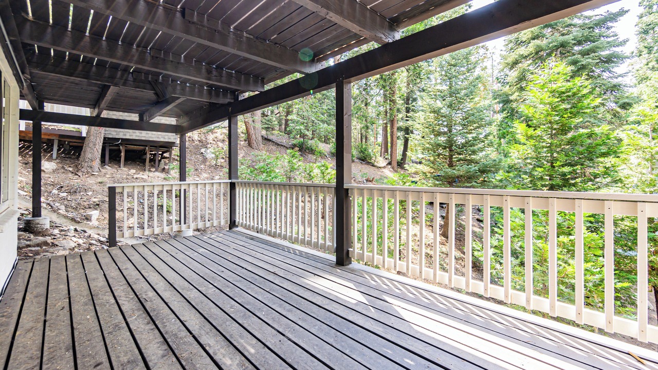 Photo of Patio Balcony in Twin Peaks