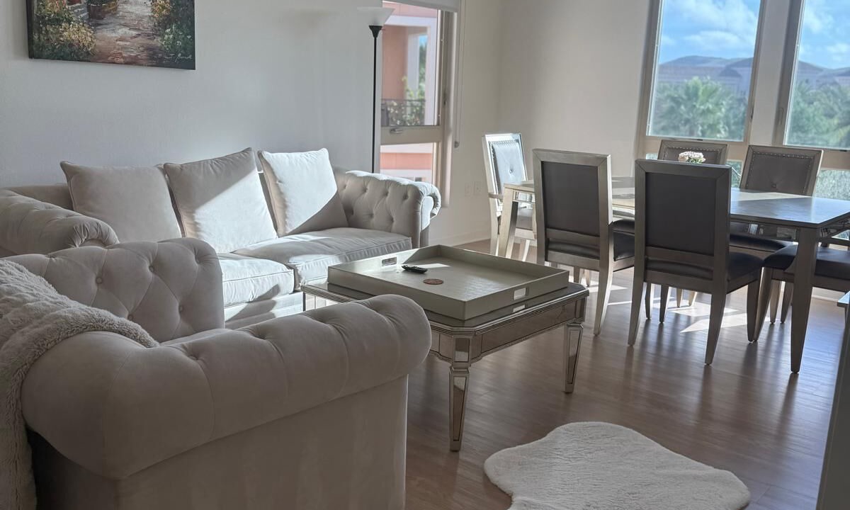 Photo of Livingroom in Airport Area