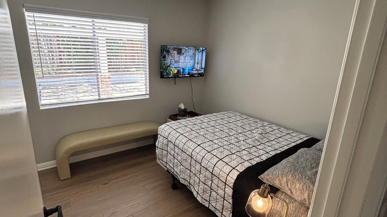 Photo of Bedroom in Corona