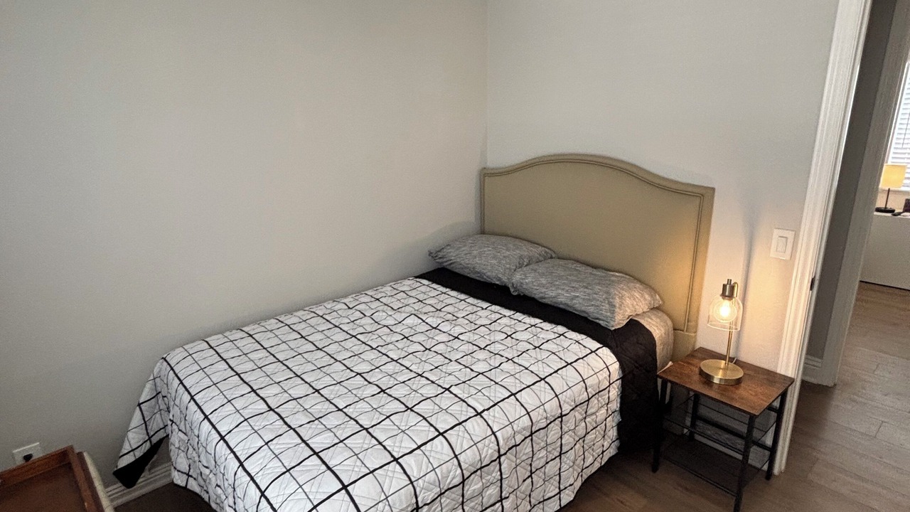 Photo of Bedroom in Corona