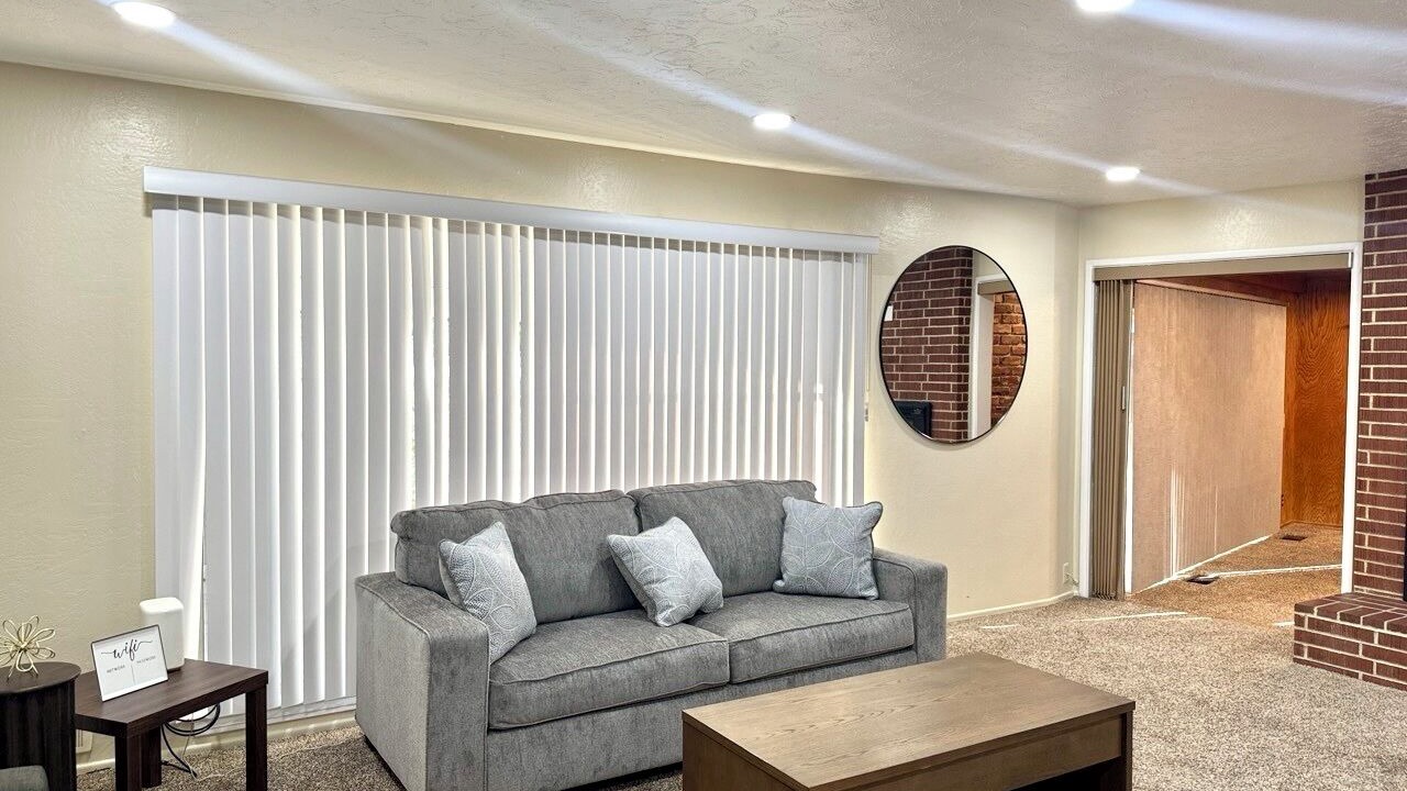 Photo of Livingroom in Hanford