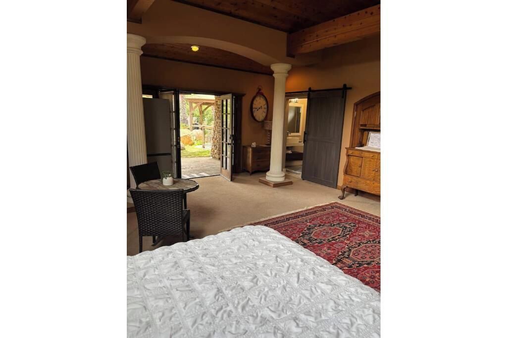 Photo of Bedroom in Alpine