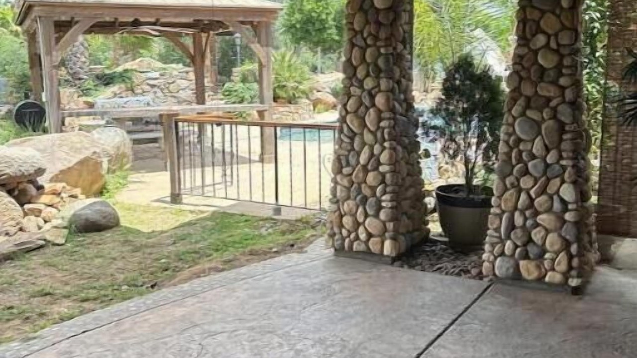 Photo of Patio Balcony in Alpine