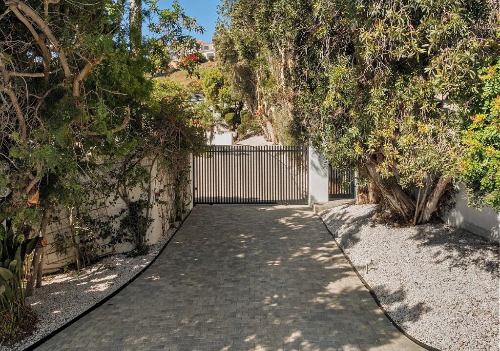 Photo of Outdoor in Eastern Malibu