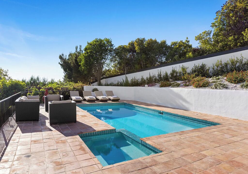Photo of Outdoor in Eastern Malibu