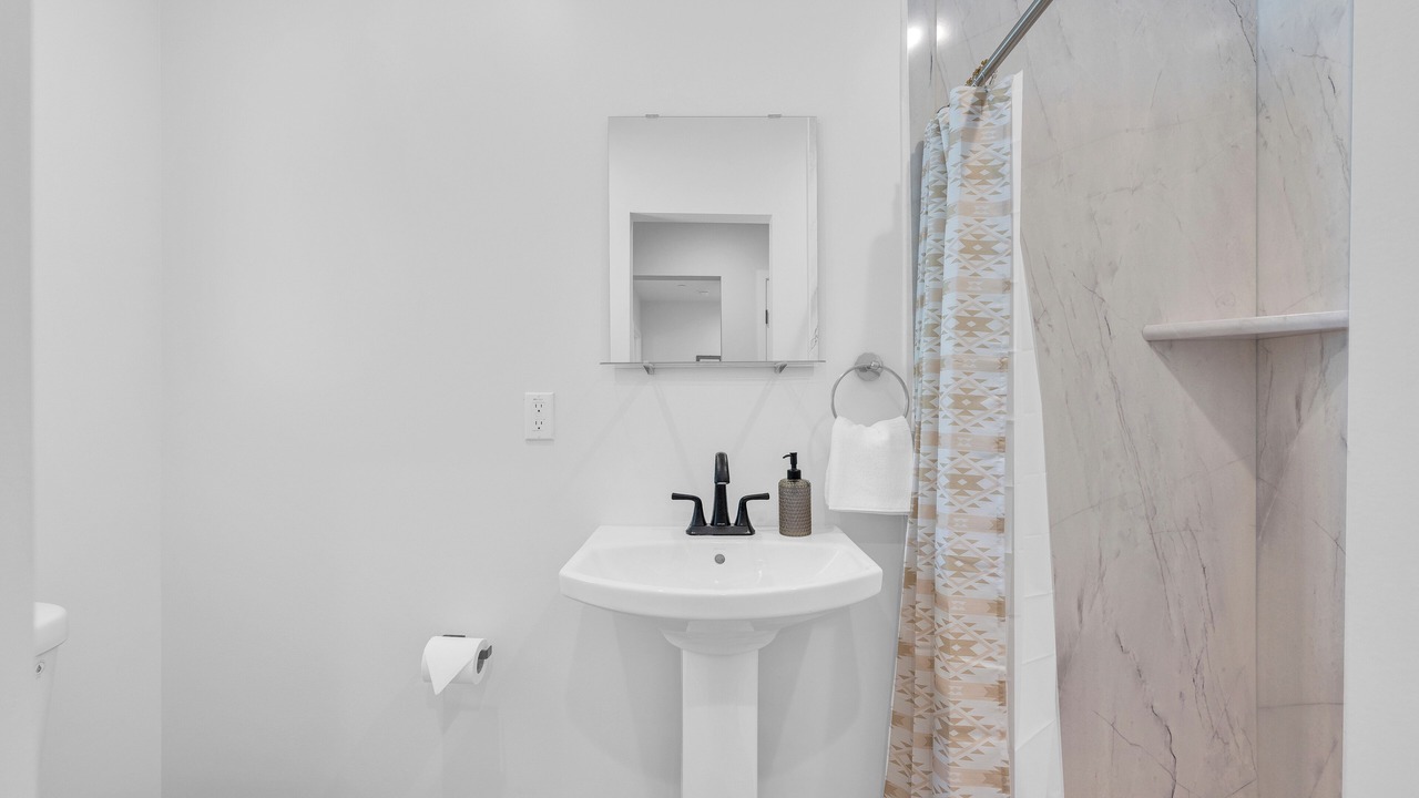 Photo of Bathroom in Glendora