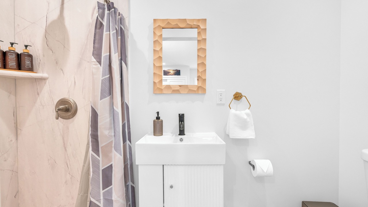 Photo of Bathroom in Glendora
