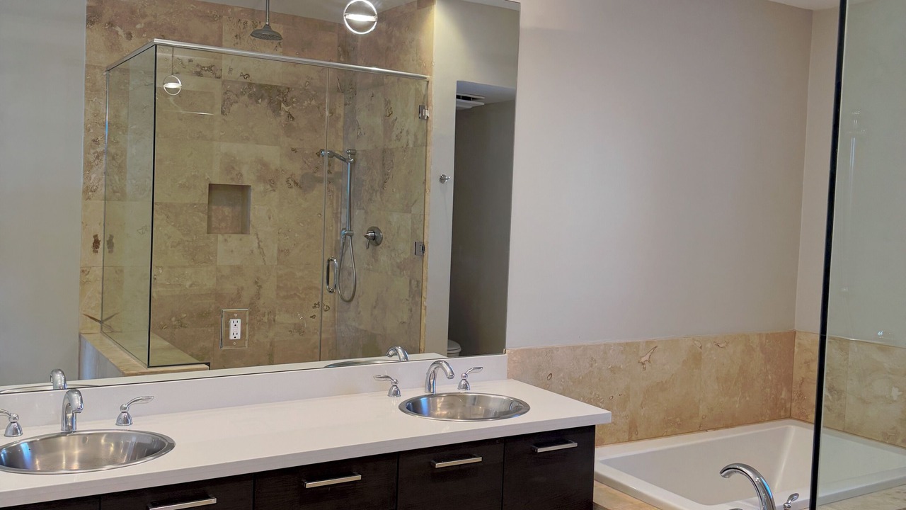 Photo of Bathroom in Ocean Park