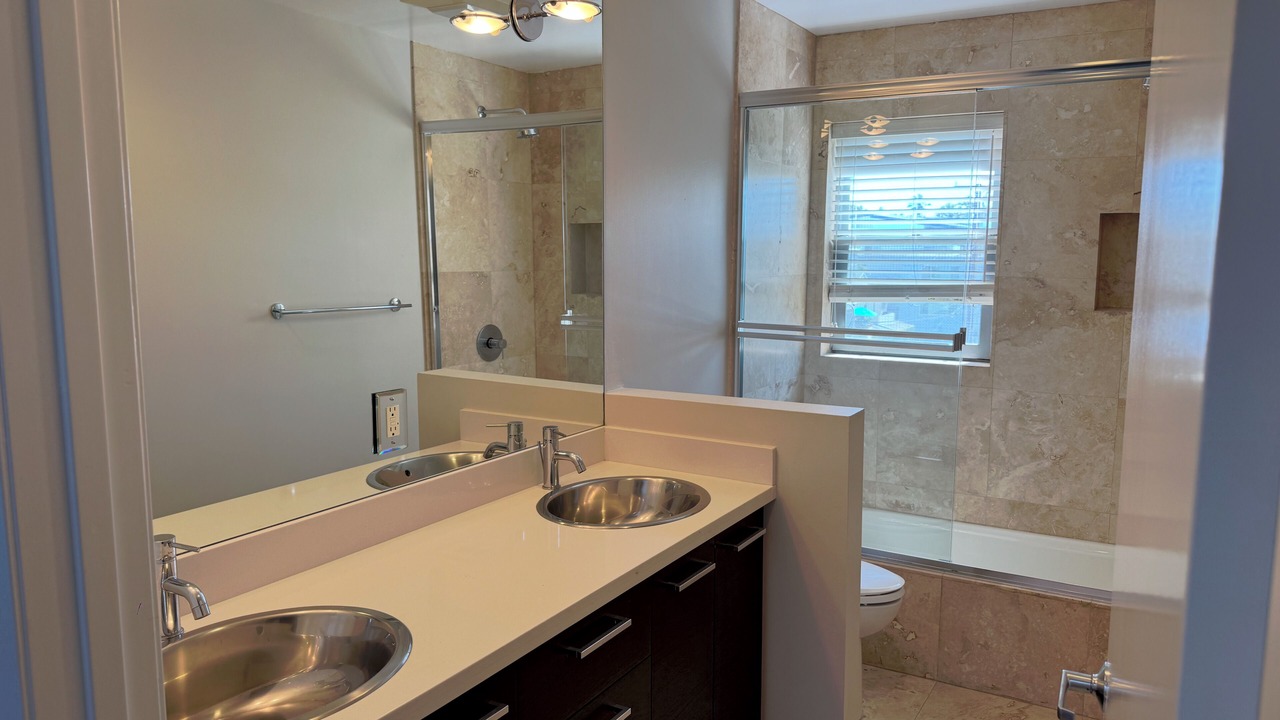 Photo of Bathroom in Ocean Park