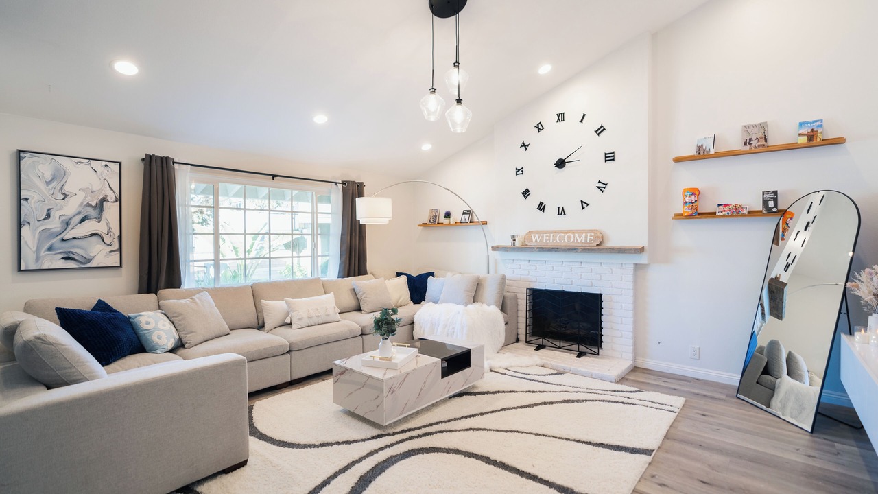Photo of Livingroom in Santa Ana
