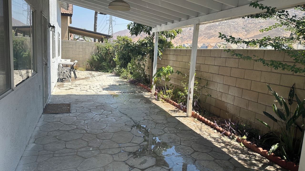 Photo of Patio Balcony in Southridge Village