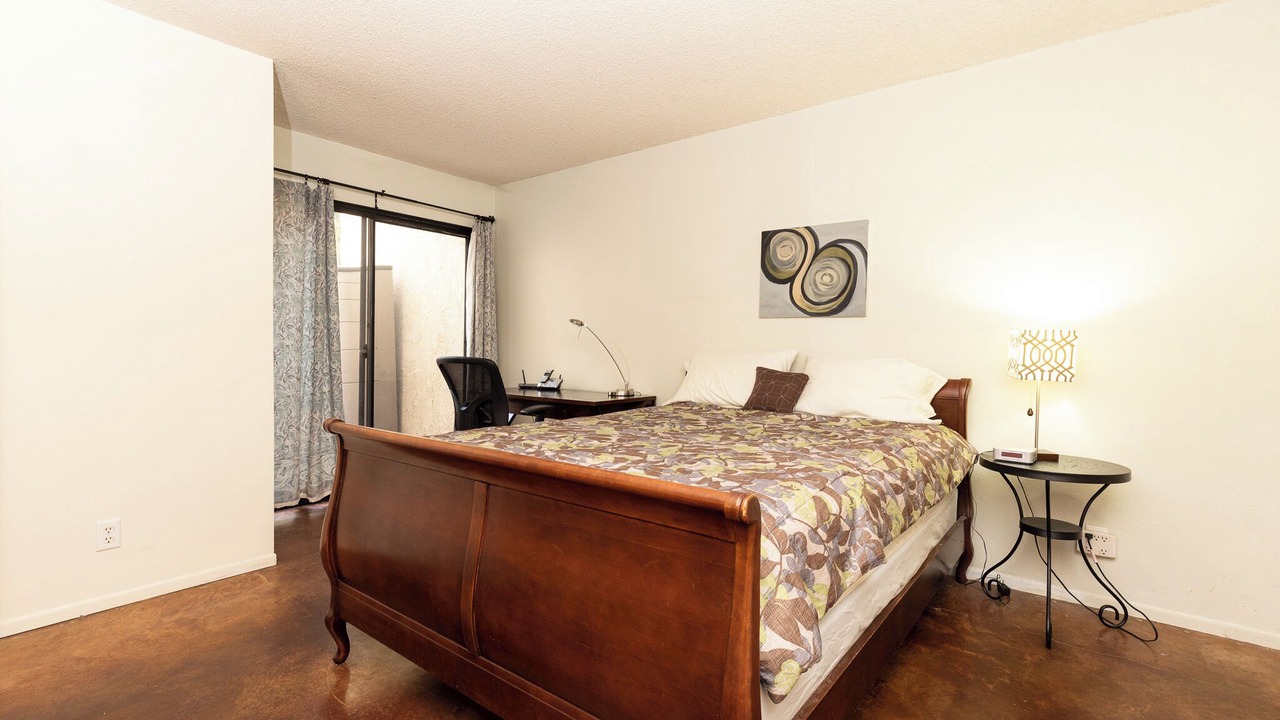 Photo of Bedroom in Los Angeles