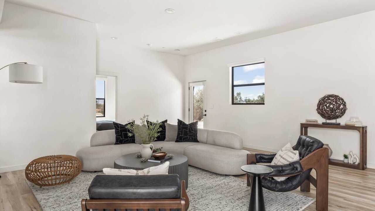 Photo of Livingroom in Panorama Heights