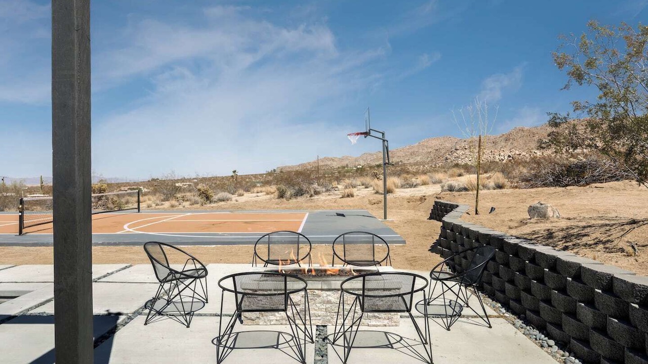Photo of Outdoor in Panorama Heights