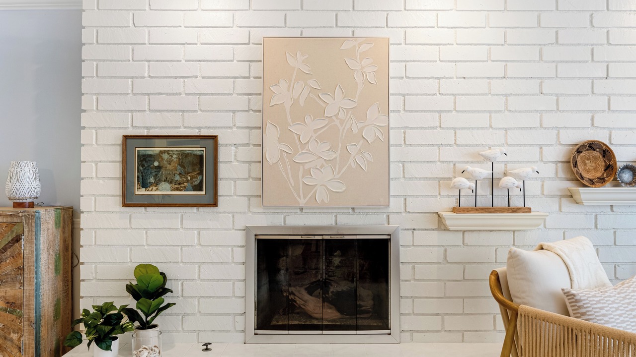 Photo of Livingroom in Eastern Malibu