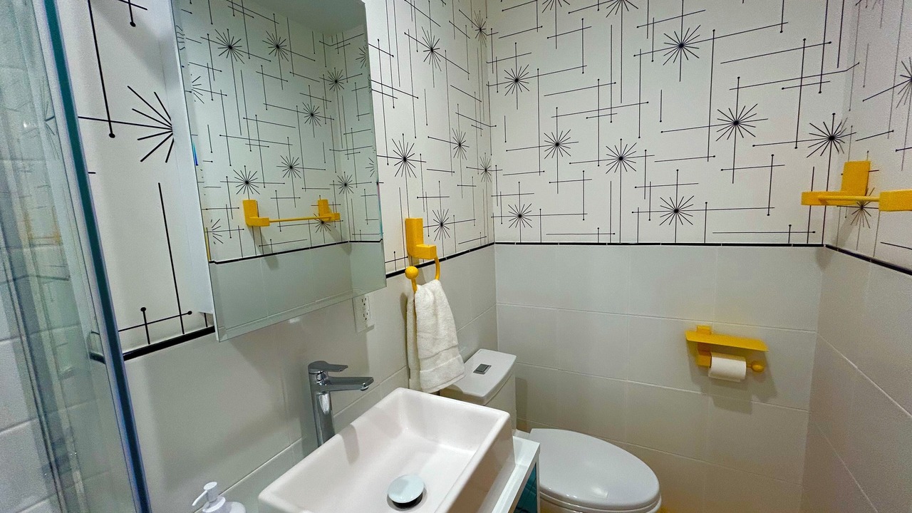 Photo of Bathroom in Los Angeles