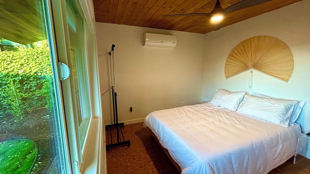 Photo of Bedroom in Los Angeles