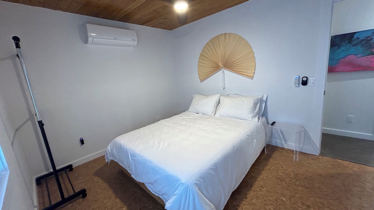 Photo of Bedroom in Los Angeles