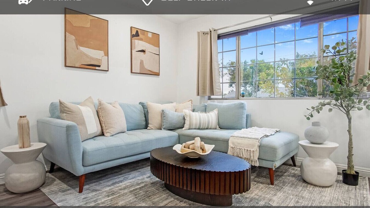 Photo of Livingroom in Azusa