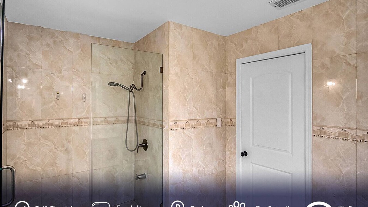Photo of Bathroom in Sherwood Forest and Thistle Development