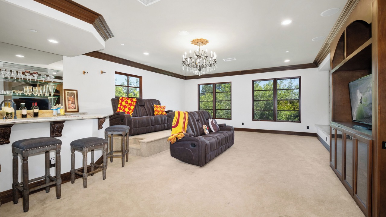 Photo of Livingroom in Coto de Caza