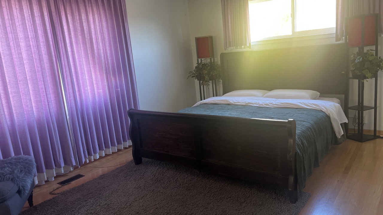Photo of Bedroom in Castro Valley