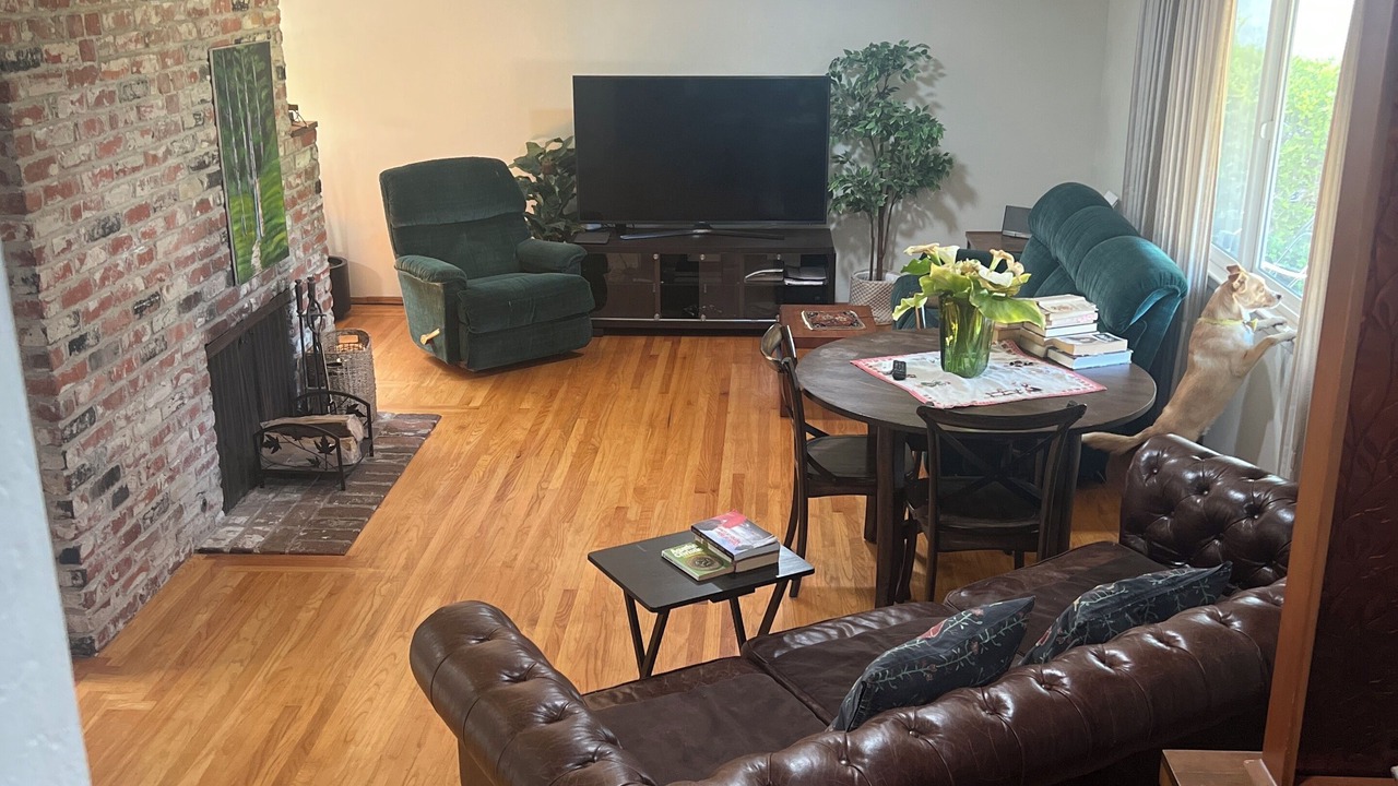 Photo of Livingroom in Castro Valley