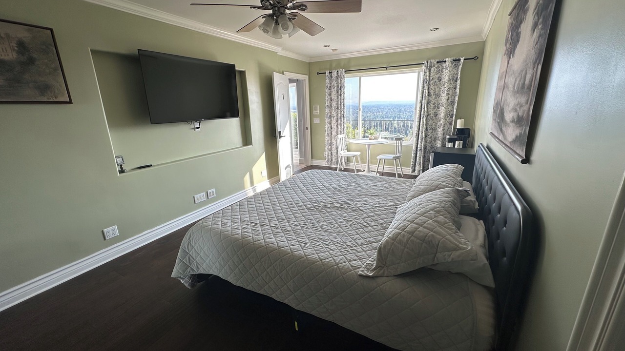 Photo of Bedroom in Whittier