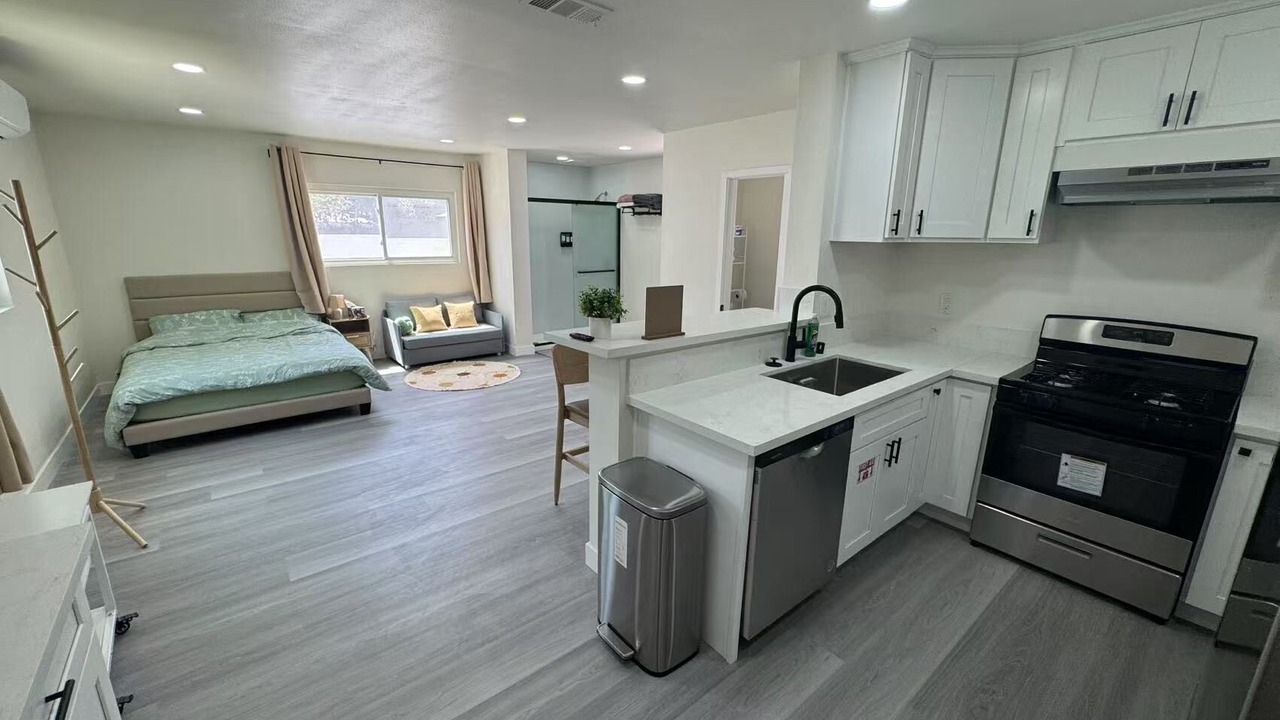 Photo of Bedroom in Bassett