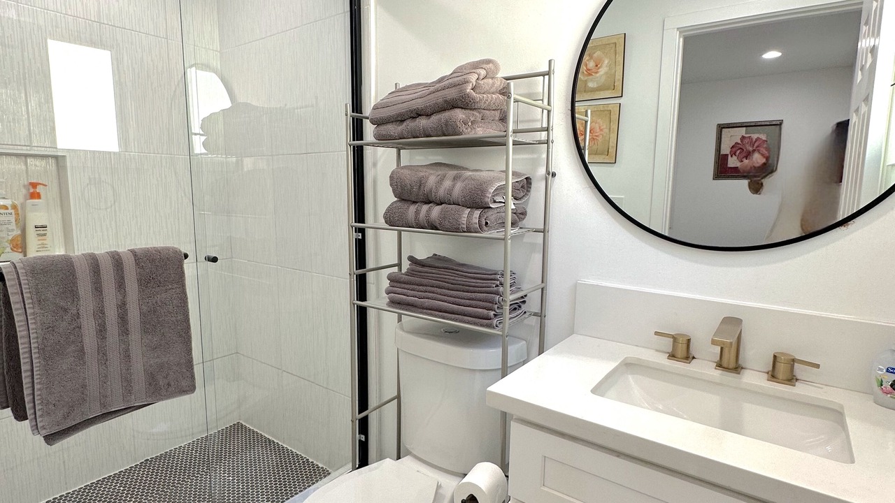 Photo of Bathroom in Southwest Anaheim