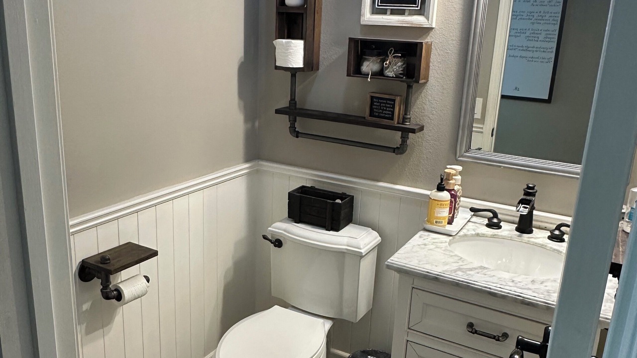 Photo of Bathroom in Fontana